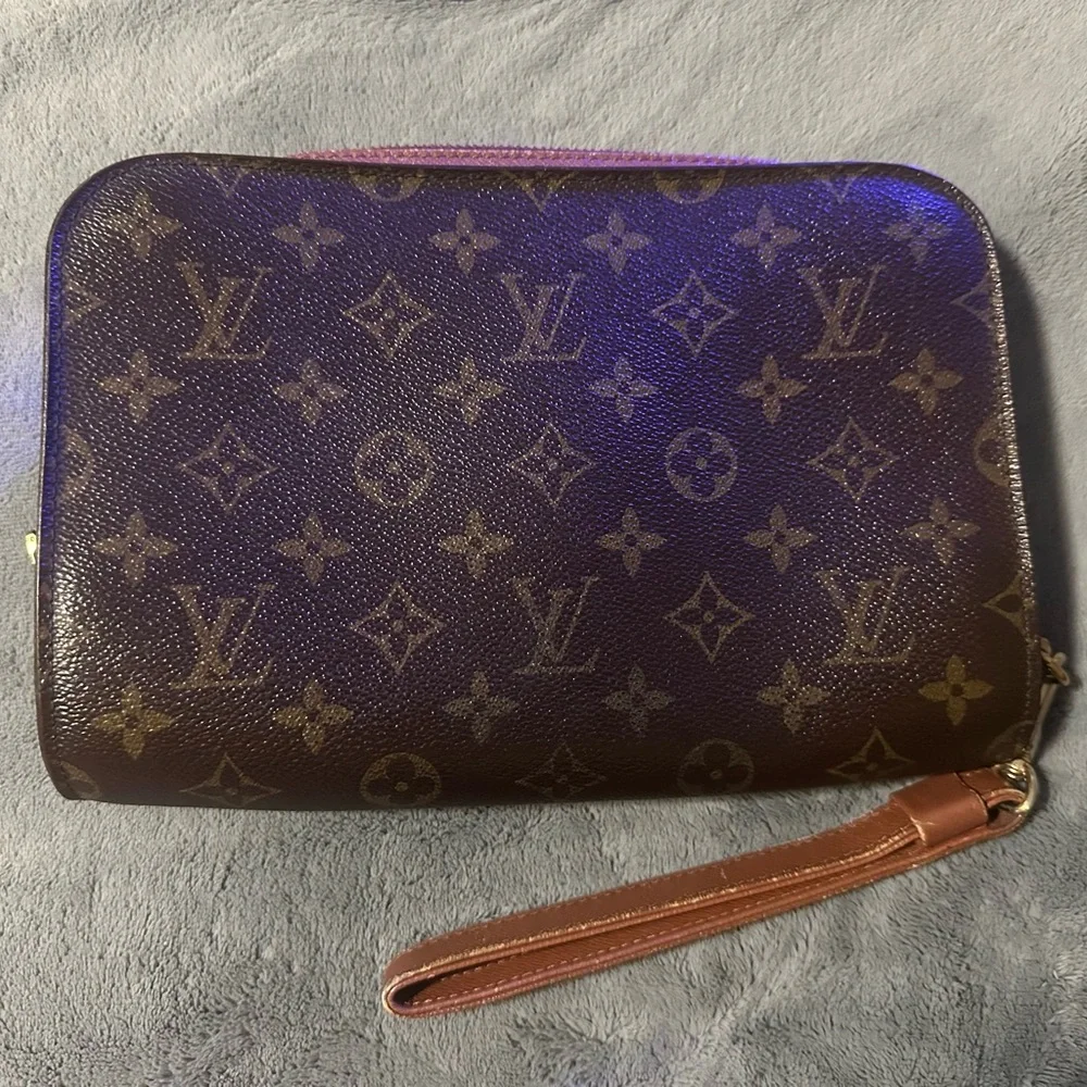 AUTHENTIC Louis Vuitton Monogram Zip Pouch Wristlet - Picture 1 of 8